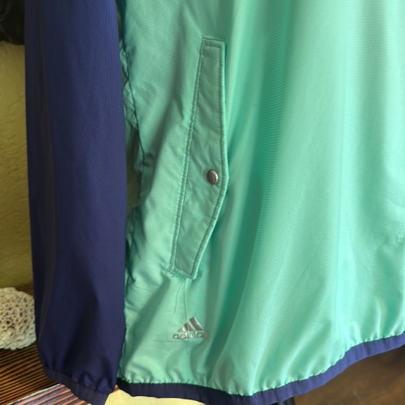 Adidas wind breaker thin quarter Zip - Picture 2 of 8